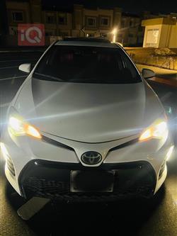 تۆیۆتا کۆرۆلا